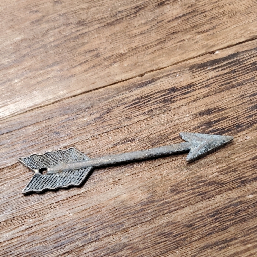 Antique Arrow Pendant P234 Sterling